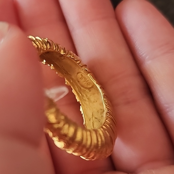 VTG Kenneth Jay Lane earrings - Picture 9 of 10